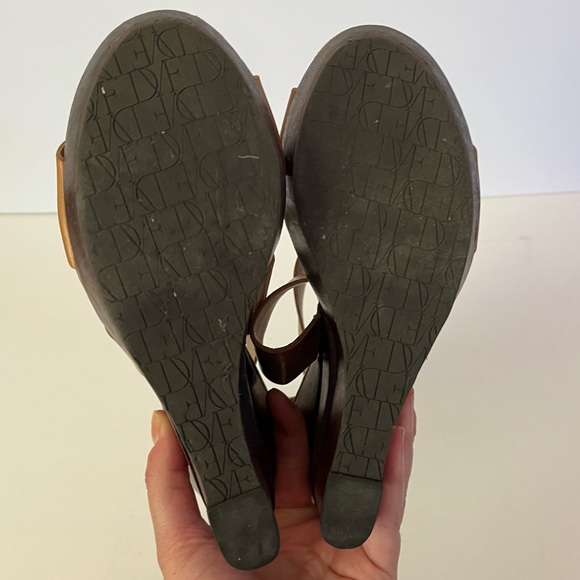 Diane Von Furstenberg Tan Wedges - Picture 6 of 8